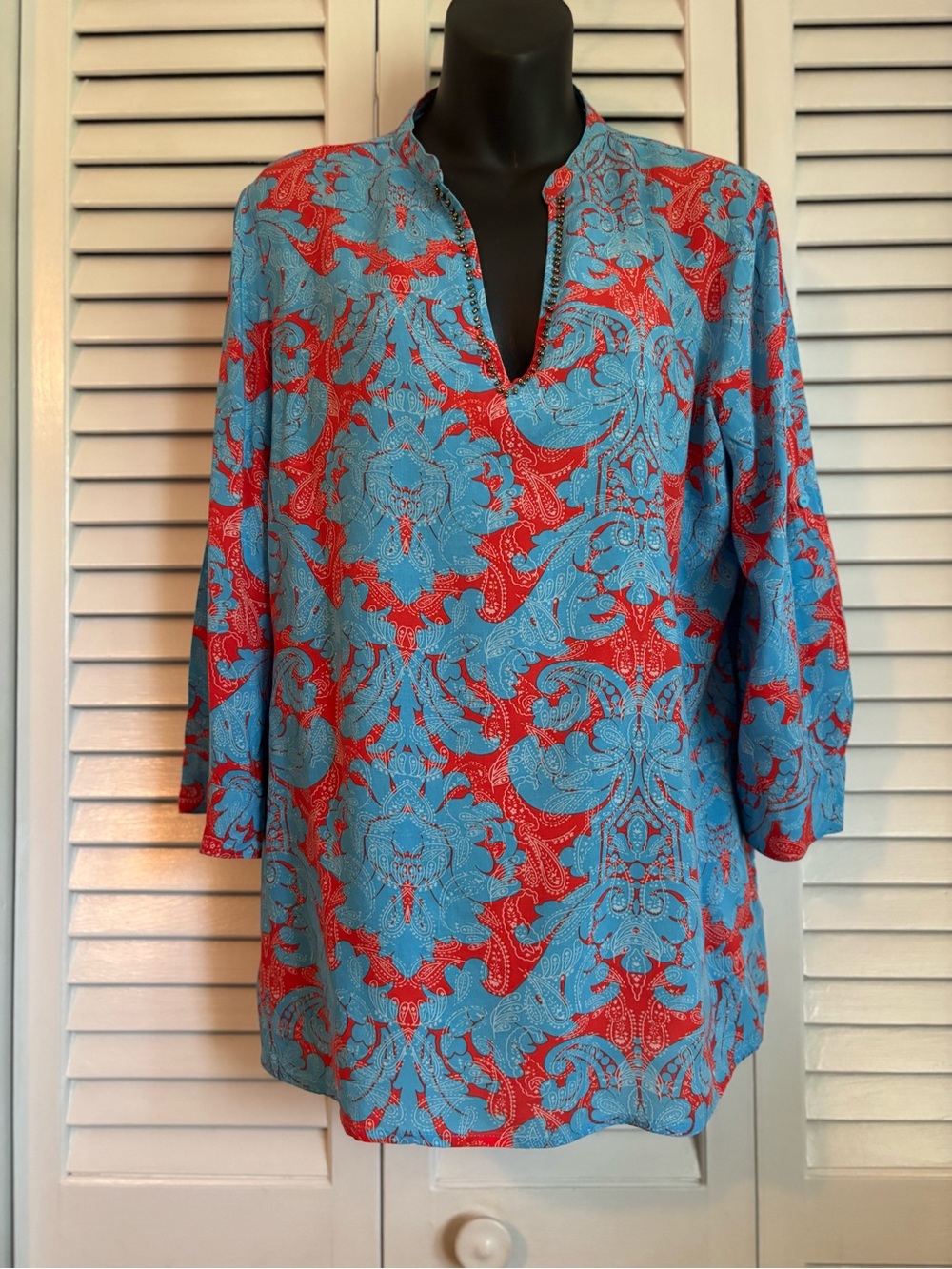 Nicole by Nicole Miller Blue Red Paisley Woven Beaded V-Neck Tunic Blouse L